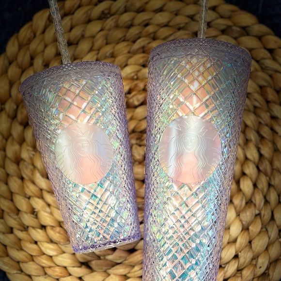 24 and 16 oz NWT Starbucks *2022 winter collection* tumblers - Picture 9 of 9